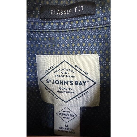 St Johns Bay Men's Medium Blue Button Up Short Sleeve Summer Preppy Outdoor - Picture 3 of 7